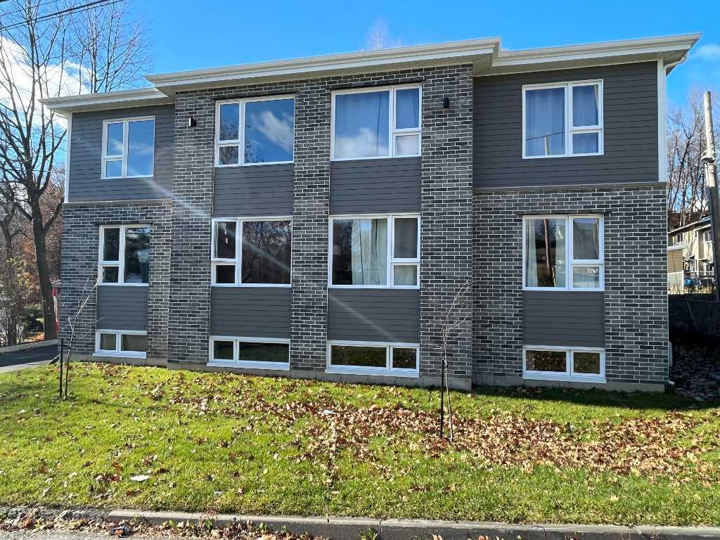 Lumineux 5 ½ à louer - Dès le 1er juillet - Secteur Fleurimont