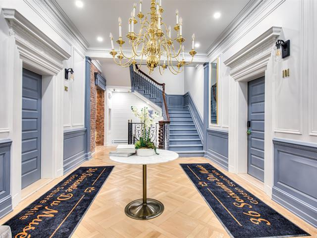 McGill Downtown - Superb 6 1/2 All Inc.