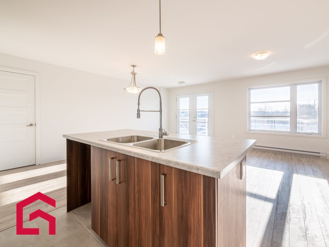 Appartement Terrasse-Vaudreuil À Louer