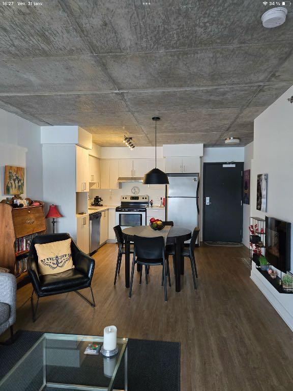 Appartement à sous-louer soit le , 1 juillet ou 1 aoutQuartier Rosemont