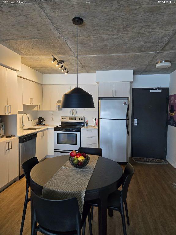 Appartement à sous-louer soit le , 1 juillet ou 1 aoutQuartier Rosemont