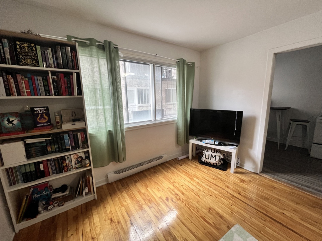 Studio Semi Meublé à Verdun