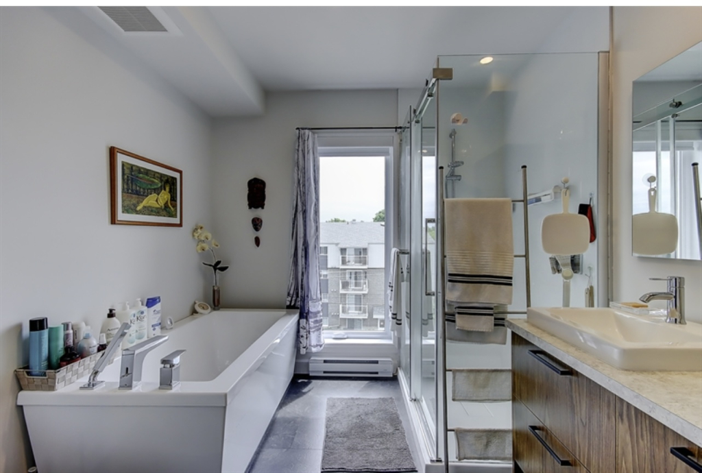 Condo 2 Salle De Bain 2 Chambre