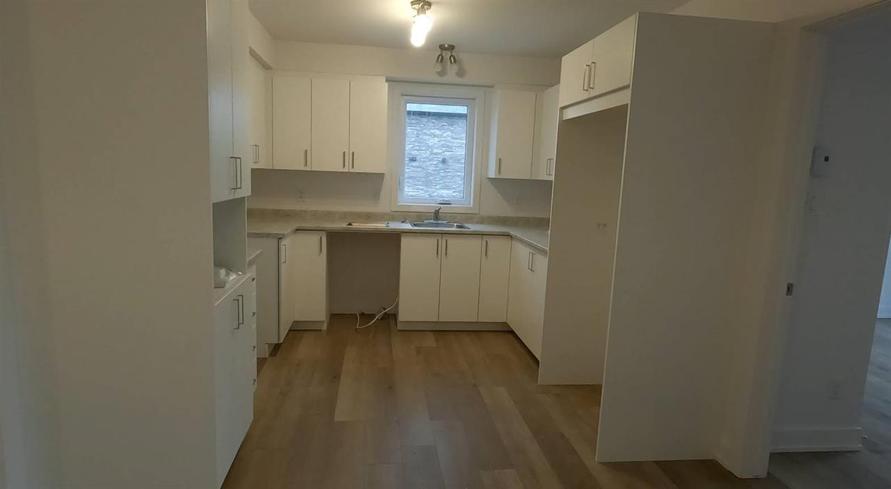 2 Bedrooms - 832 Boul. Maloney Est, Gatineau