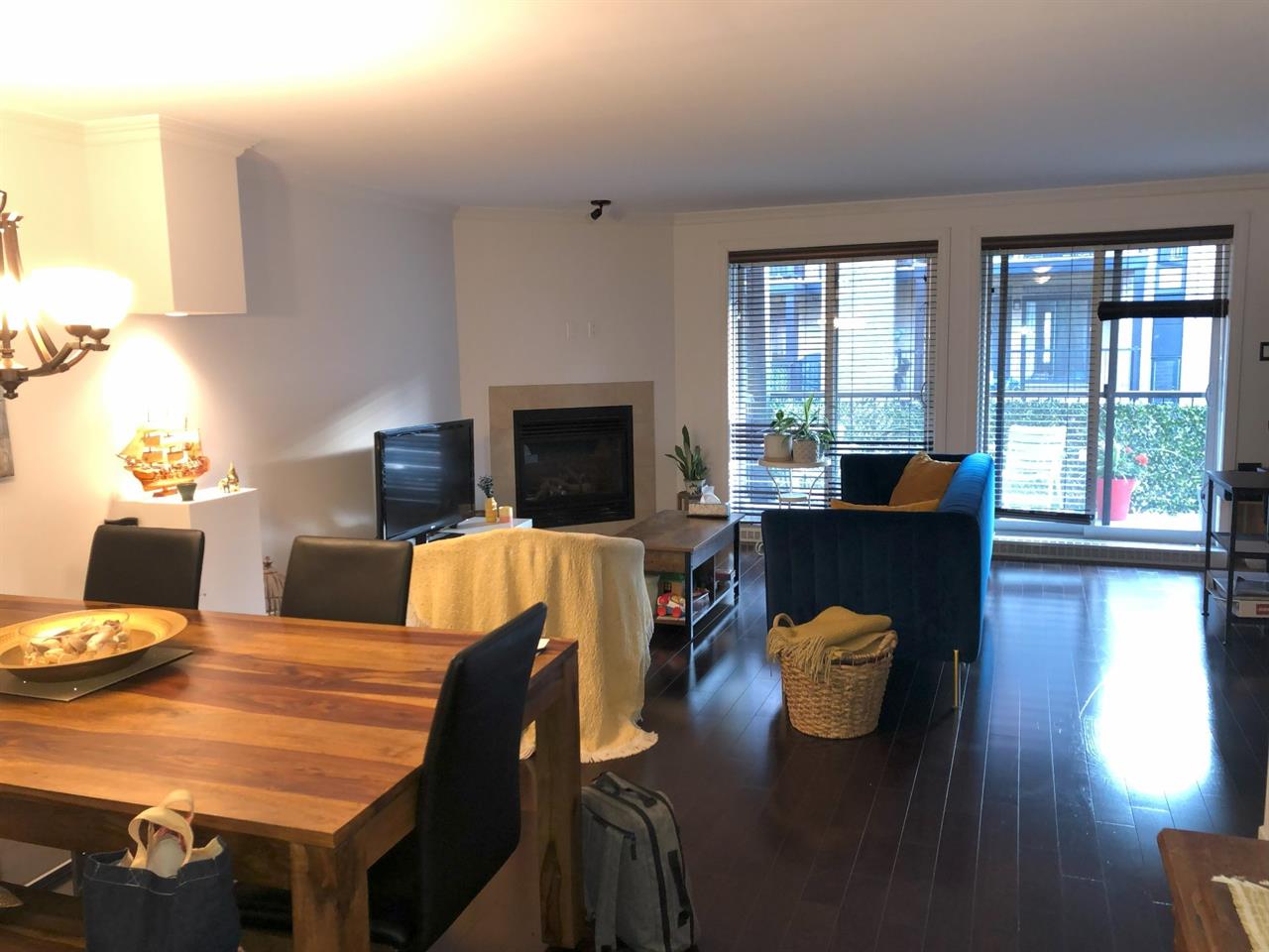 Appartement Laval (Chomedey) À Louer