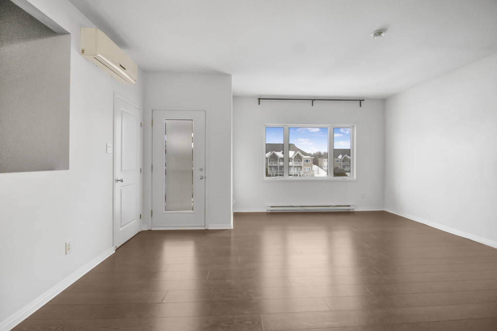 Condo 1 Chambre à Louer