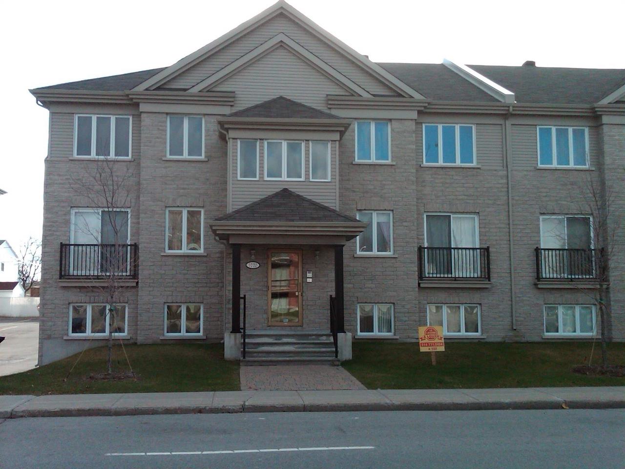 2 CH - 1 SDB - Laval - $1,775 /mo
