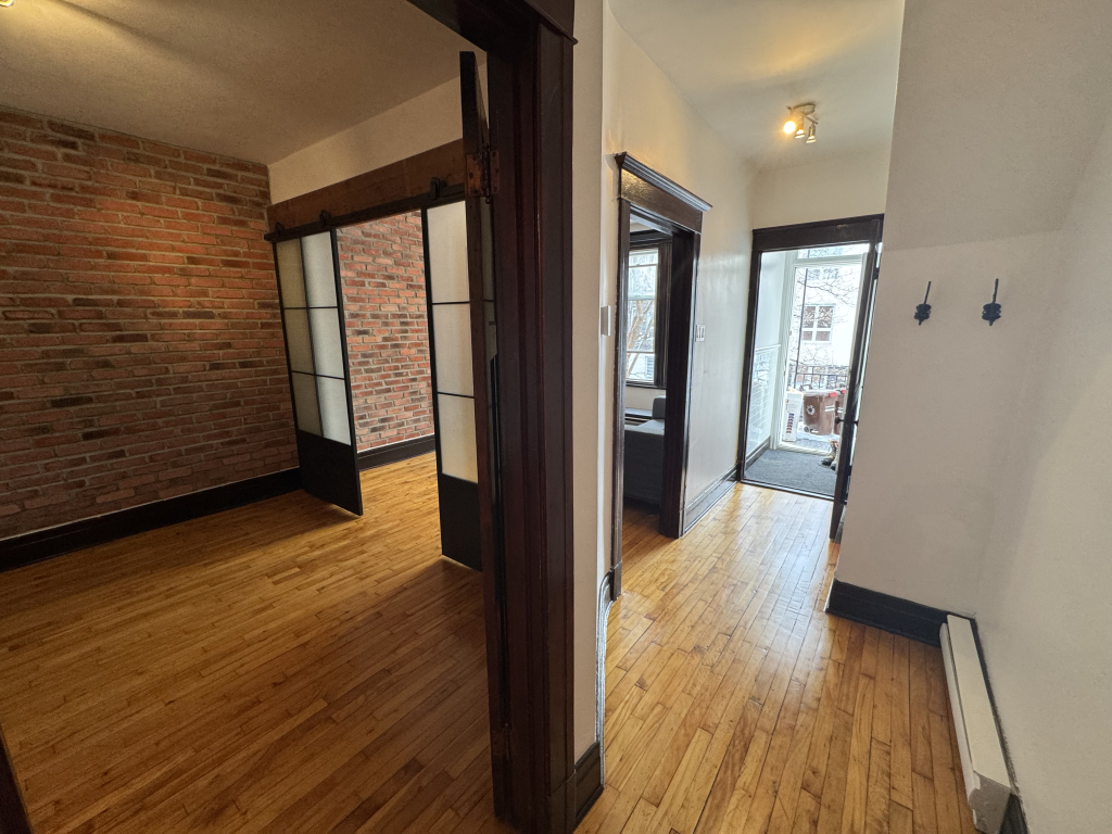 2 Chambres à 15 Minutes Du Centre-ville