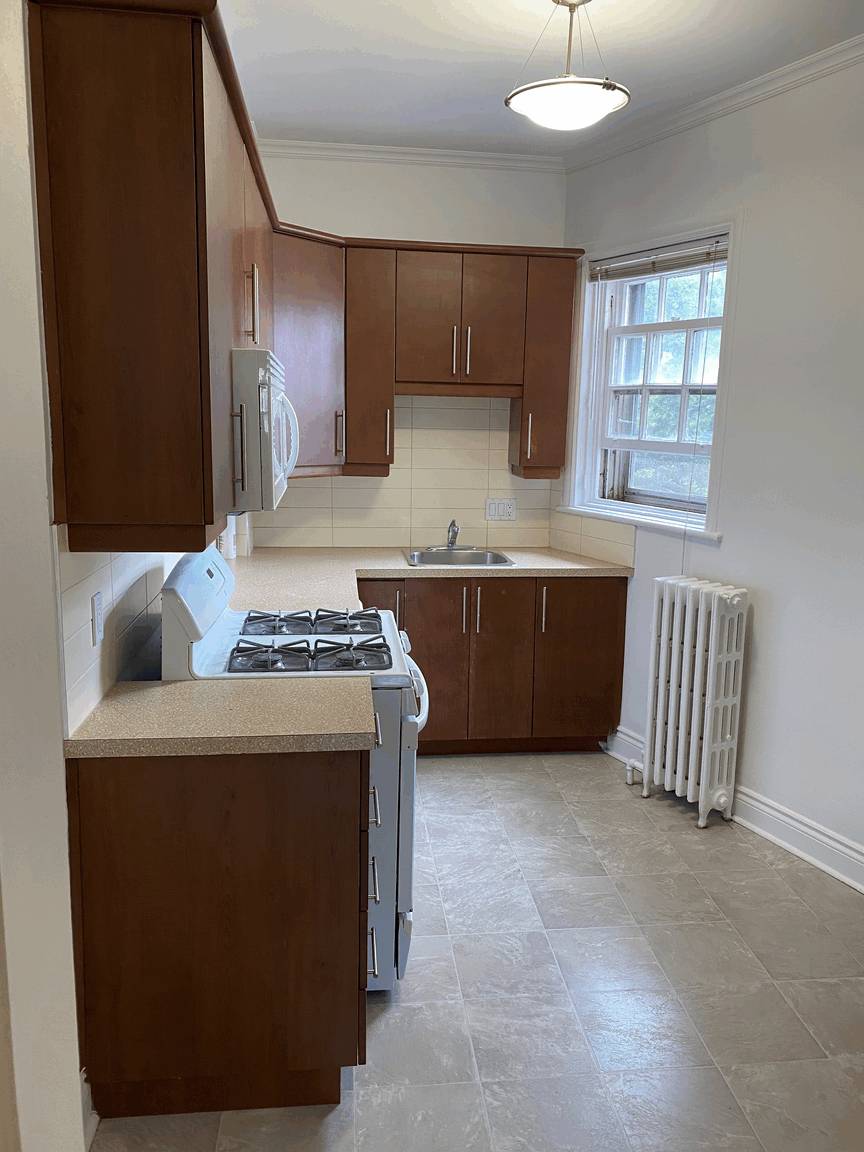5 - 6156 Sherbrooke West, Montréal