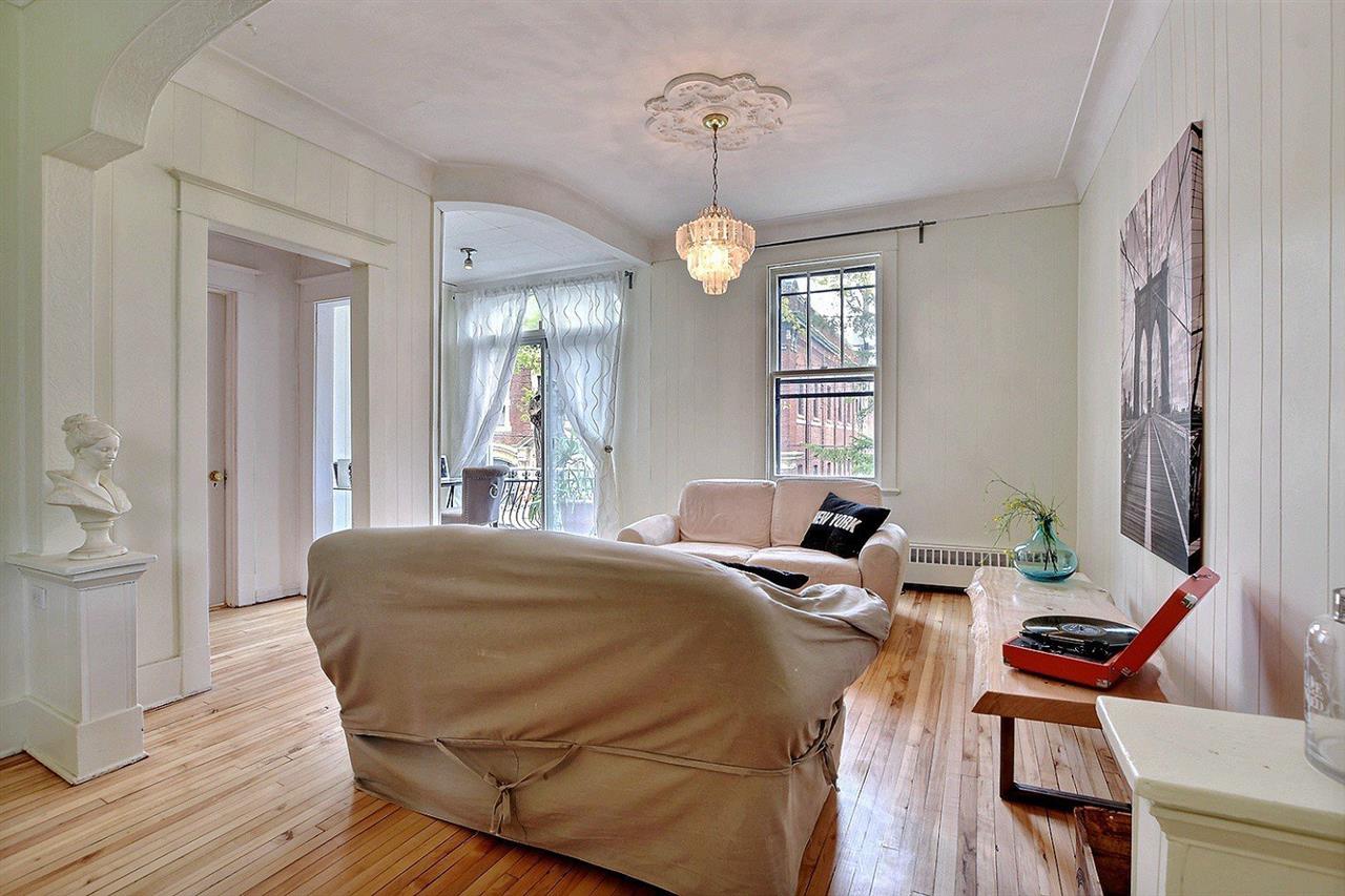 Appartement Montréal (Ahuntsic-Cartierville) À Louer