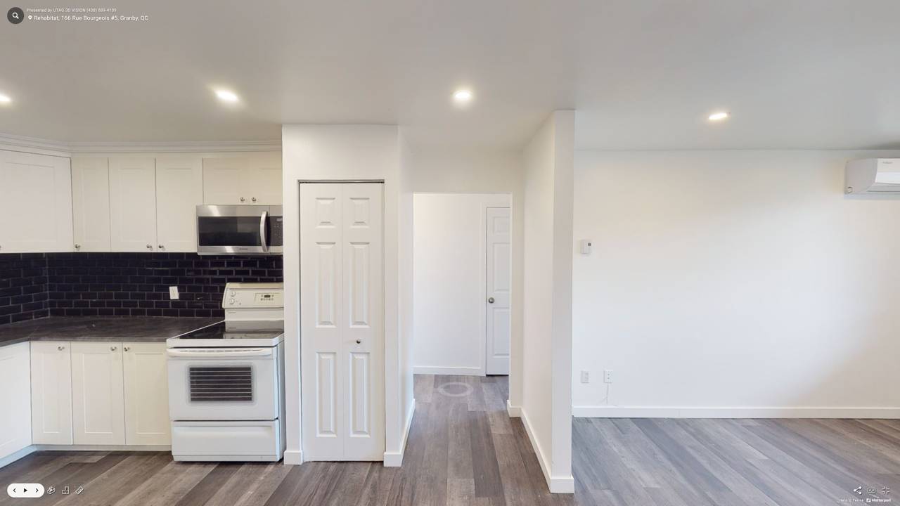 Two-Bedroom (4.5) - 166 Rue Bourgeois, Granby