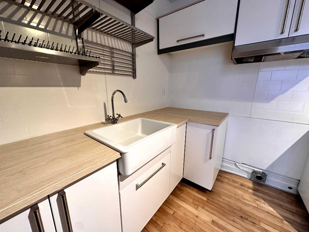 Grand et Rare (1200pc) - Vintage-Terrasse-Puit de Lumière-Cuisine neuve