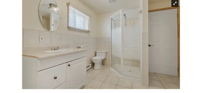 7 rooms house of 234 m² in Laval (administrative region)