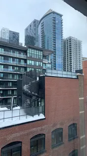 1 room house of 59 m² in Montreal