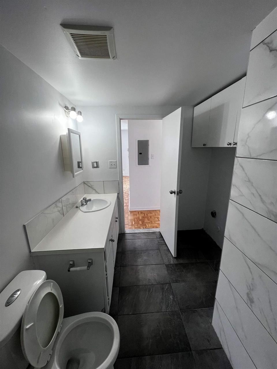 2 CH - 1 SDB - Saint-Eustache - $1,350 /mo