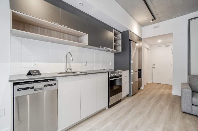 Studio - Montréal - $1,735 /mo