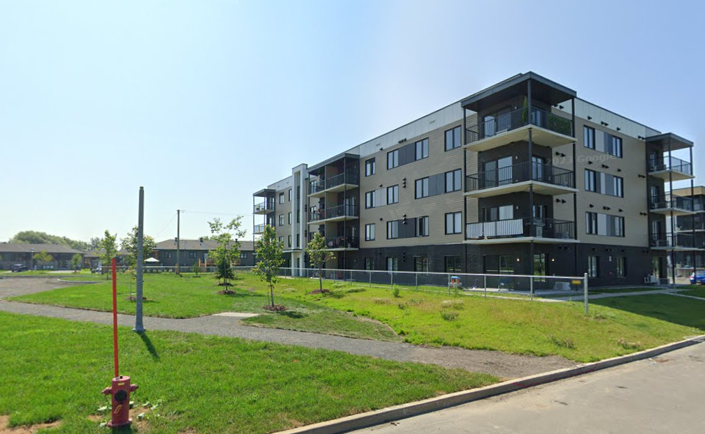Magnifique 3 1/2 Style Condo