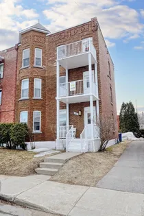 1 room apartment of 68 m² in Trois-Rivières