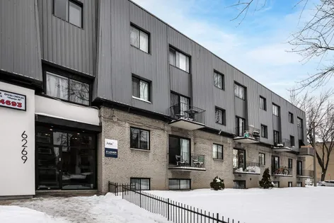 1 room apartment of 59 m² in Montreal