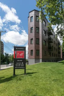 1 room apartment of 95 m² in Montreal
