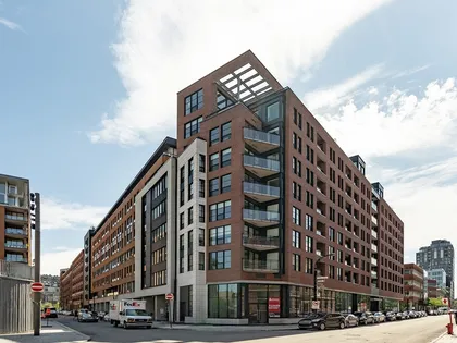 1 room apartment of 136 m² in Montreal