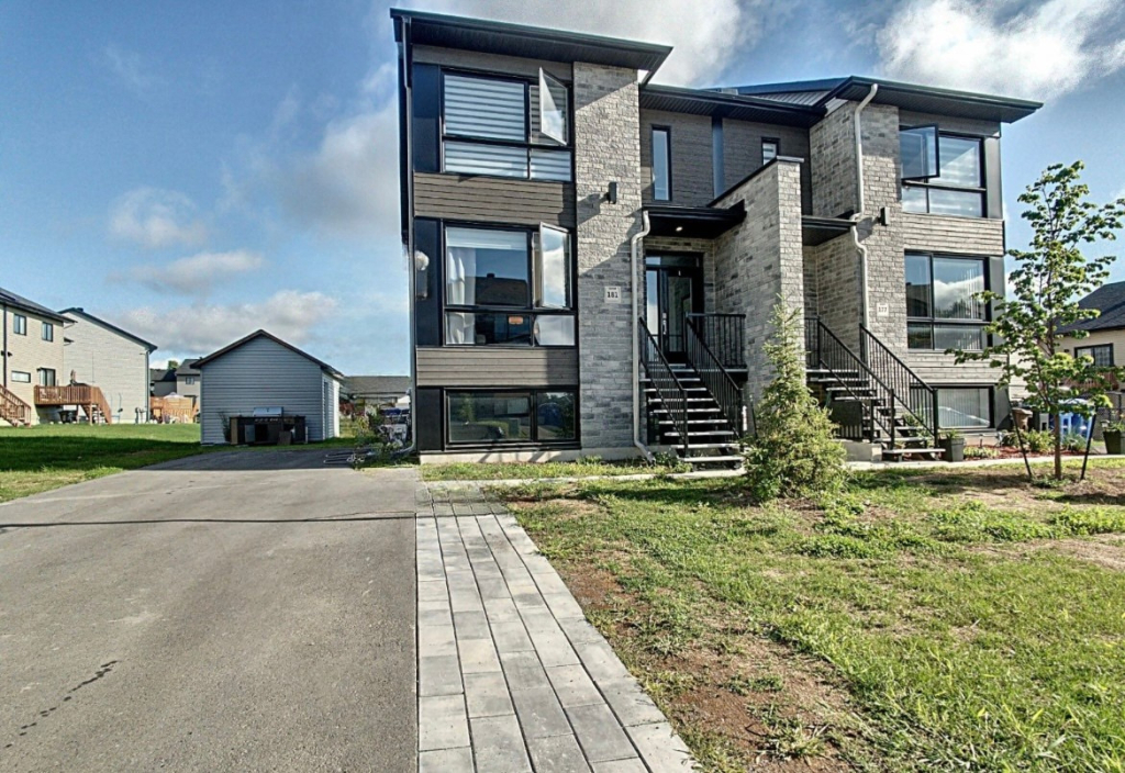 3 Chambres / 3 Beds - Townhouse, Plateau