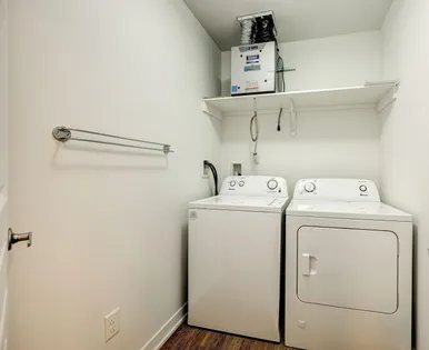 1 room apartment of 77 m² in Sainte-Thérèse