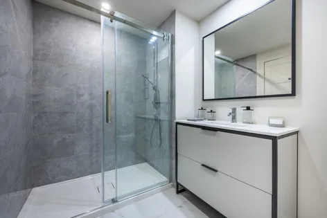 1 room apartment of 150m² in Pointe-Claire