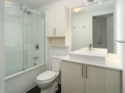 1 room apartment of 41 m² in Montreal