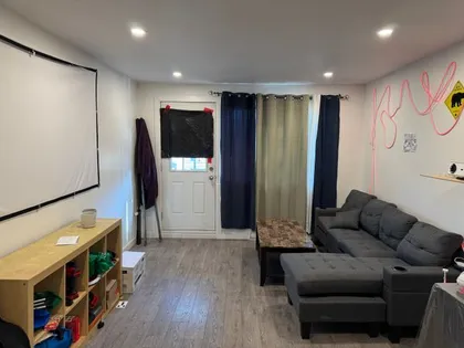 2 rooms apartment of 27m² in Montreal