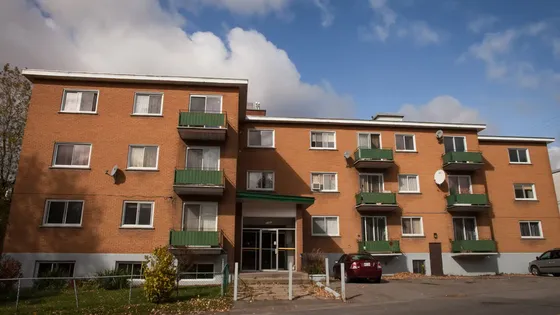 4 rooms apartment of 76 m² in Laval (administrative region)