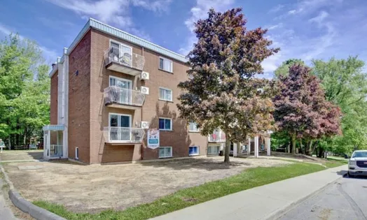 3 rooms apartment of 73 m² in Sherbrooke