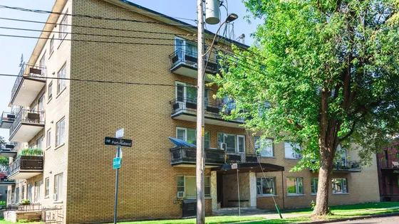 2 rooms apartment of 27m² in Montreal