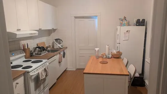 4 rooms apartment of 34 m² in Montreal