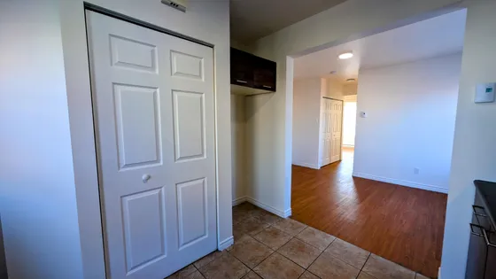 4 rooms apartment of 104 m² in Sherbrooke