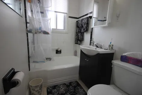 5 rooms apartment of 60 m² in Montreal