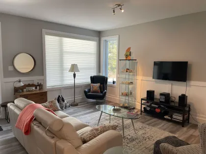 5 rooms apartment of 157 m² in Sherbrooke