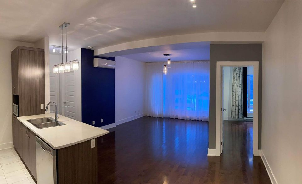 Condo 4 ½ Terrasse Privée, Semi-Meublé,