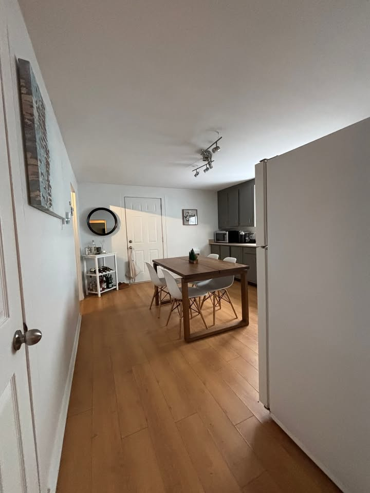 1 Chambre + Bureau, Secteur Du Portage