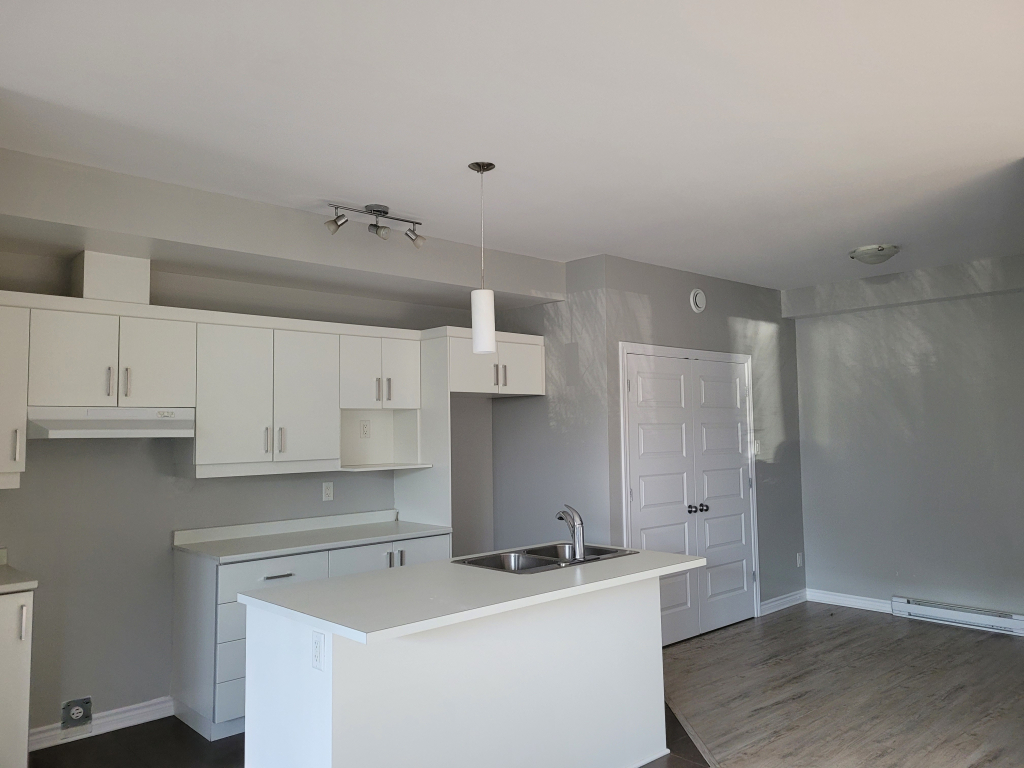 Beau Logement 2 Chambres Secteur Plateau
