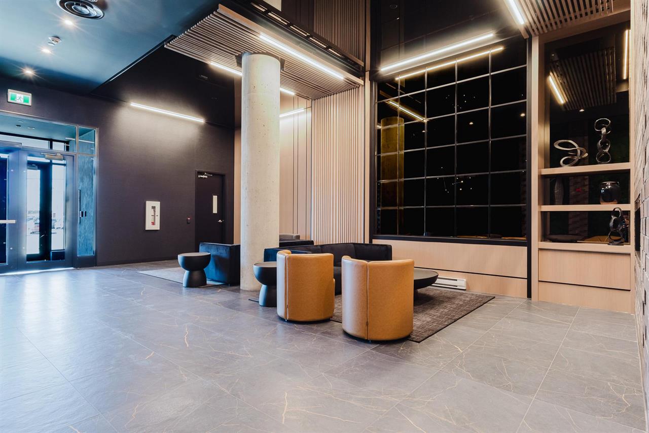 3 Bedroom - 5200 Rue De La Savane, Montréal