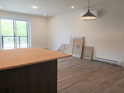 4 rooms apartment of 114m² in Sherbrooke