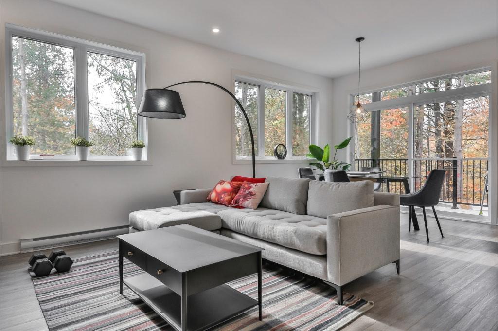 Appartements Luxueux de style Condo à Rawdon.