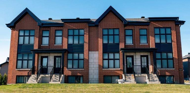 Nouvelle Maison de ville locative à L'Assomption