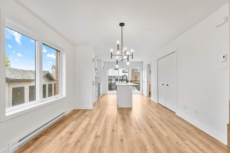 Nouvelle Maison de ville locative à L'Assomption
