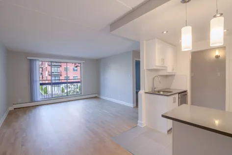 1 room apartment of 58 m² in Longueuil