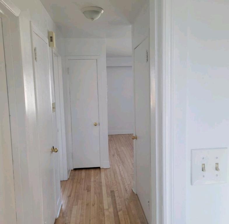 Spacious 4 1/2 appartement in Chomedey Laval