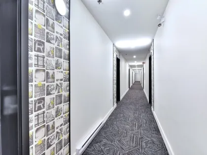 1 room apartment of 53 m² in Montreal
