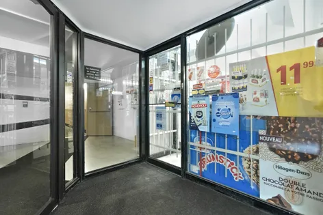 1 room apartment of 48 m² in Montreal