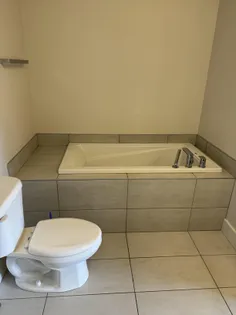 4 rooms apartment of 146 m² in Sherbrooke
